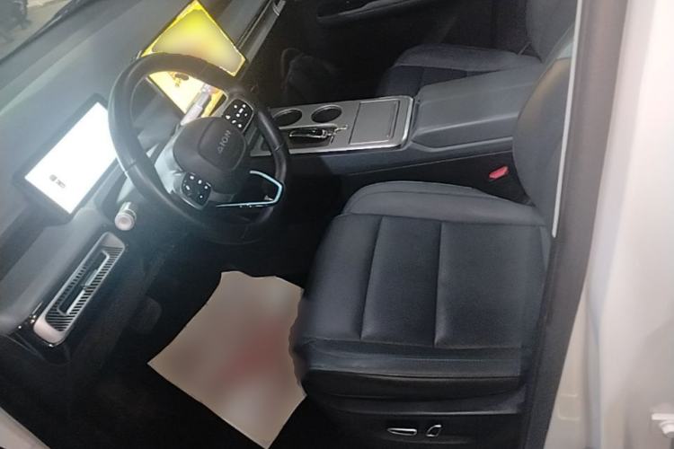 Used AION Y 2023 Younger Star Edition Left Front Seat