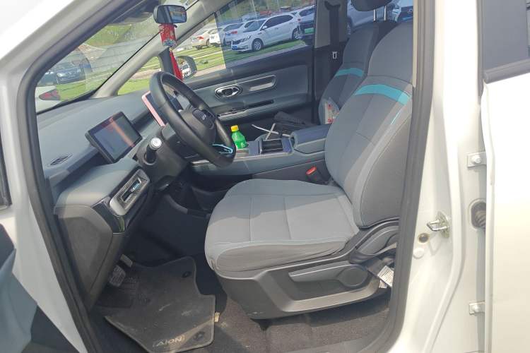 Used AION Y 2023 Plus 610 Enjoy Edition Left Front Seat