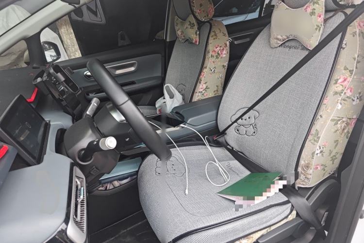 Used AION Y 2023 Plus 510 Enjoy Edition Left Front Seat