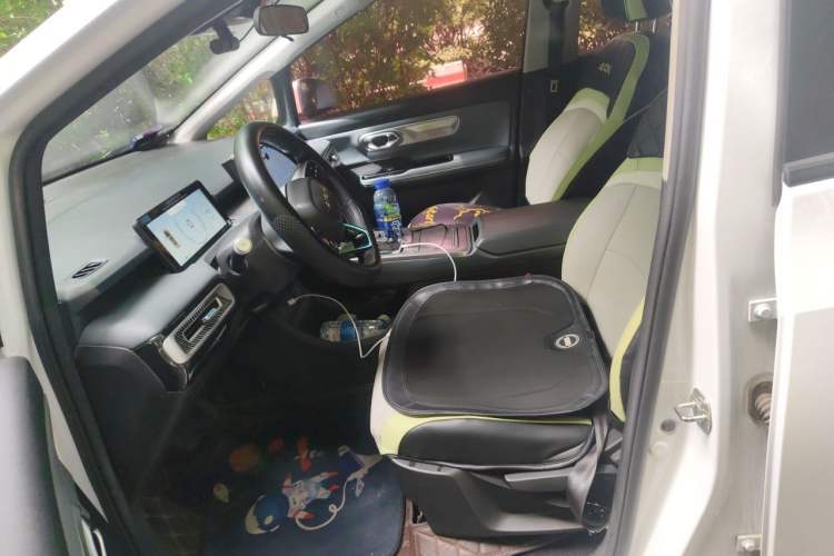 Used AION Y 2023 Plus 510 Enjoy Edition Left Front Seat