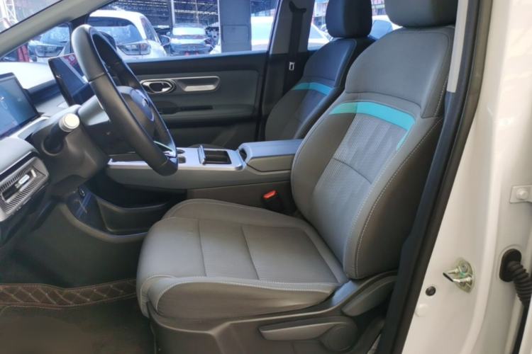 Used AION Y 2023 Plus 510 Enjoy Edition Left Front Seat