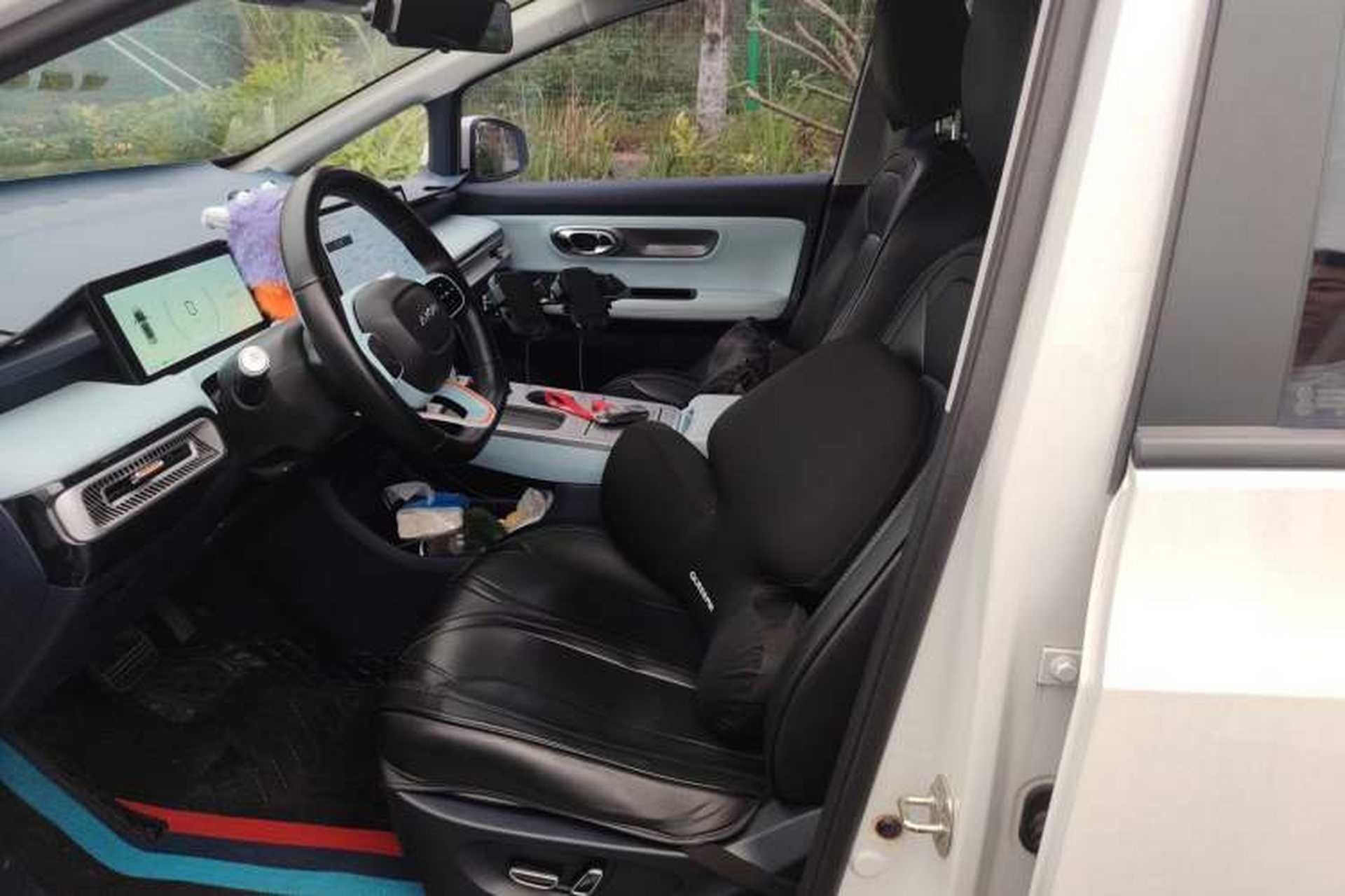 Used AION Y 2023 Younger Star Edition Left Front Seat