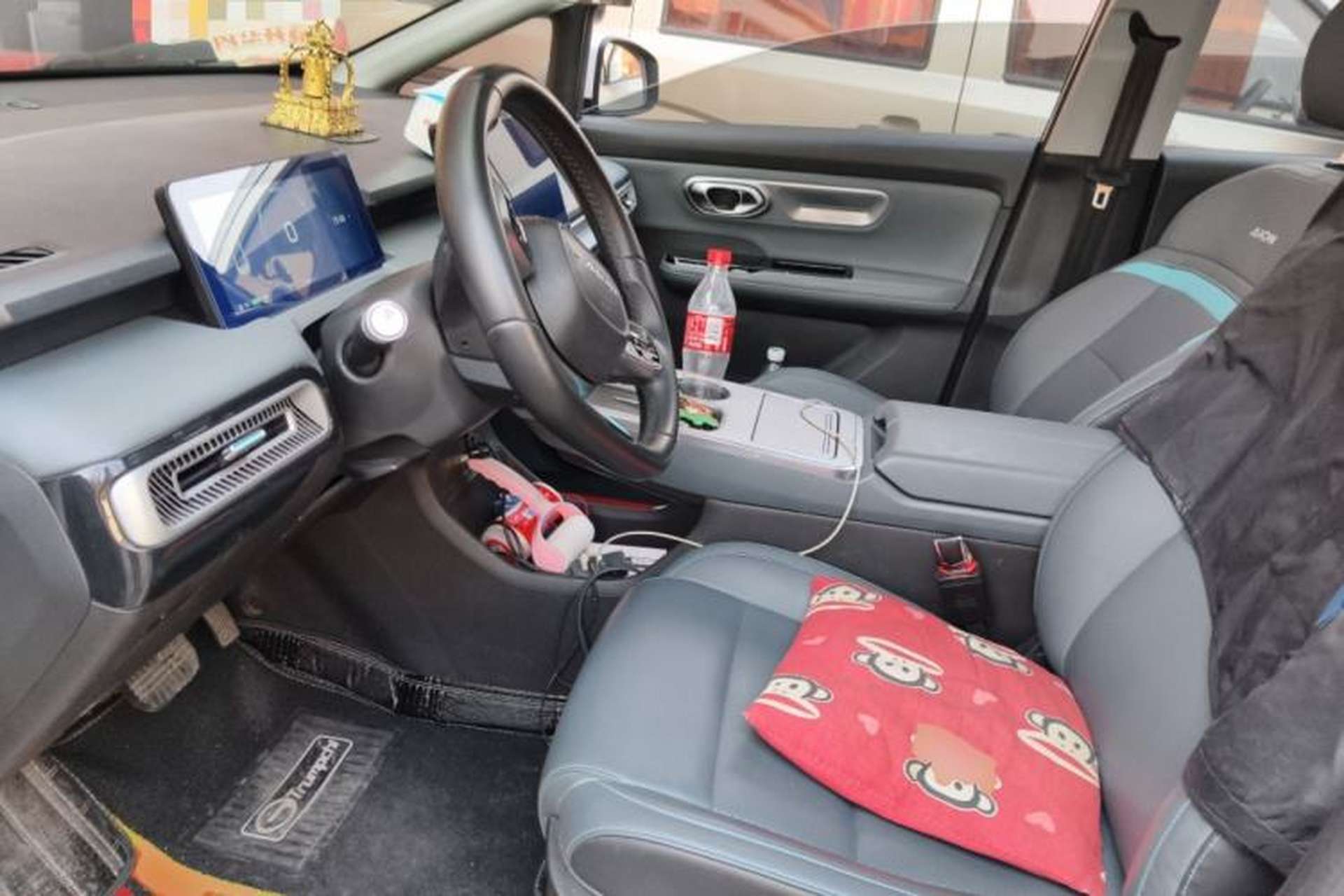 Used AION Y 2023 Younger Star Edition Left Front Seat