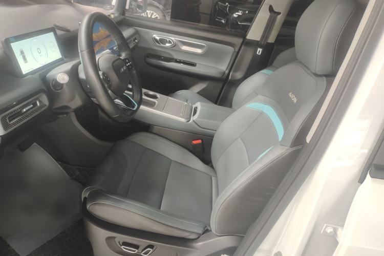 Used AION Y 2023 Plus 510 Smart Edition Left Front Seat