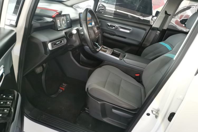 Used AION Y 2023 Plus 510 Enjoy Edition Left Front Seat