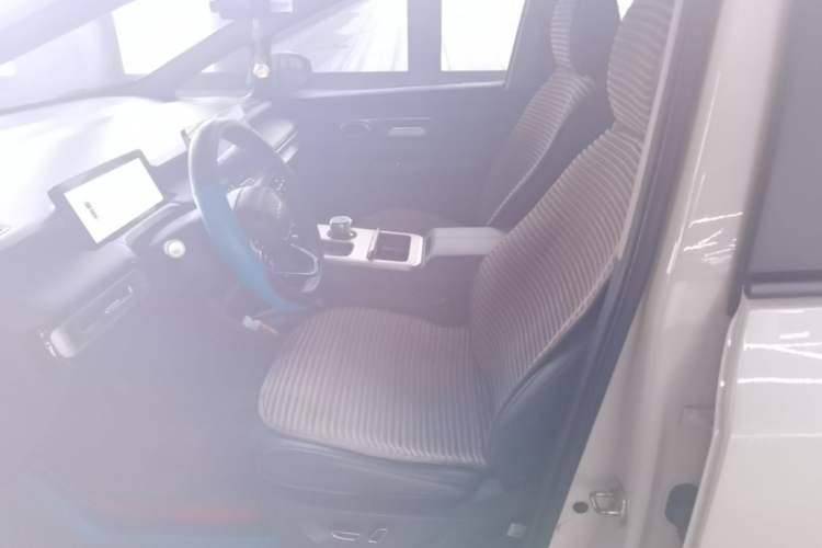 Used AION Y 2023 Plus 610 Enjoyment Edition Ternary Lithium Left Front Seat