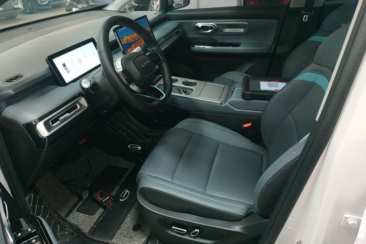 Used AION Y 2023 Younger Star Edition Left Front Seat