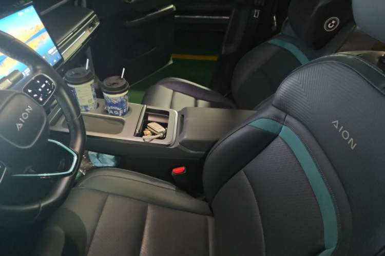 Used AION Y 2023 Plus 510 Smart Edition Left Front Seat