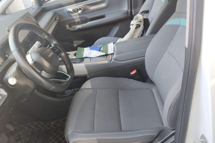 Used AION Y 2023 Plus 510 Enjoy Edition Left Front Seat