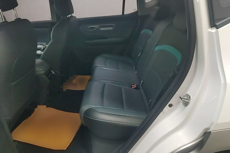 Used AION Y 2023 Plus 510 Smart Edition Left Rear Seat