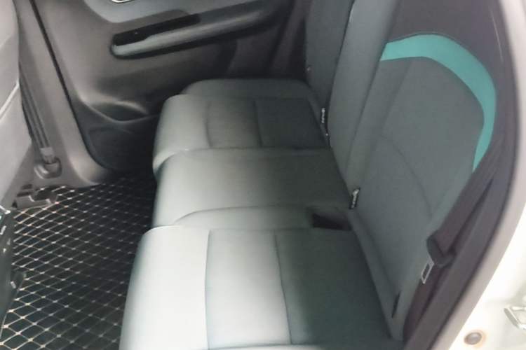Used AION Y 2023 Plus 510 Enjoy Edition Left Rear Seat