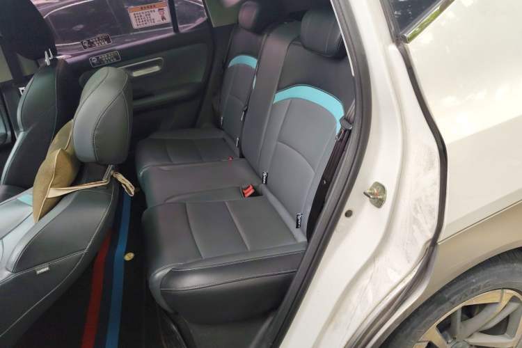 Used AION Y 2023 Plus 510 Smart Edition Left Rear Seat