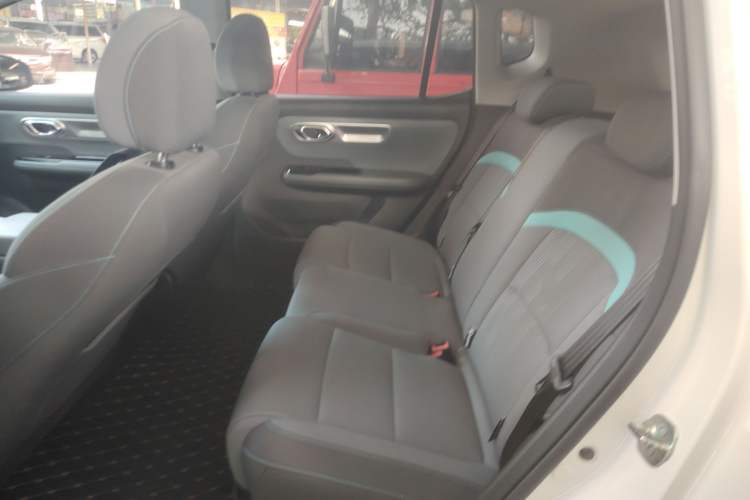 Used AION Y 2023 Plus 510 Enjoy Edition Left Rear Seat