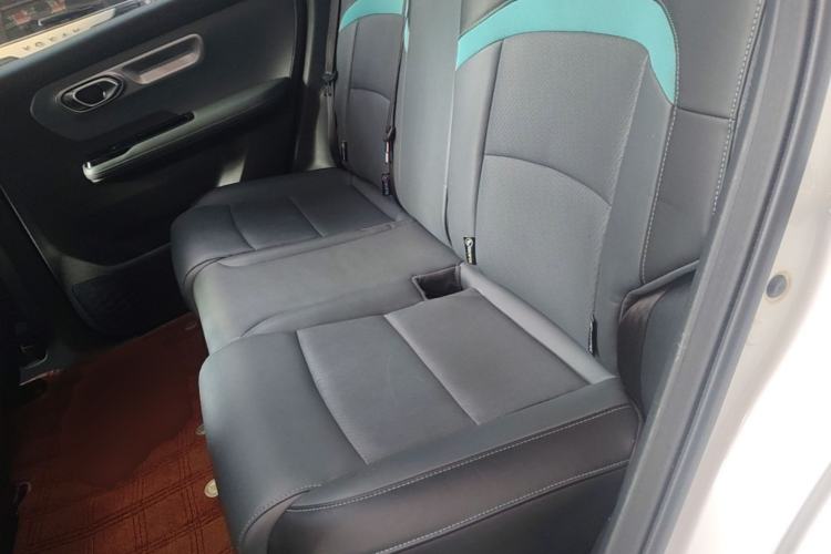 Used AION Y 2023 Younger Star Edition Left Rear Seat