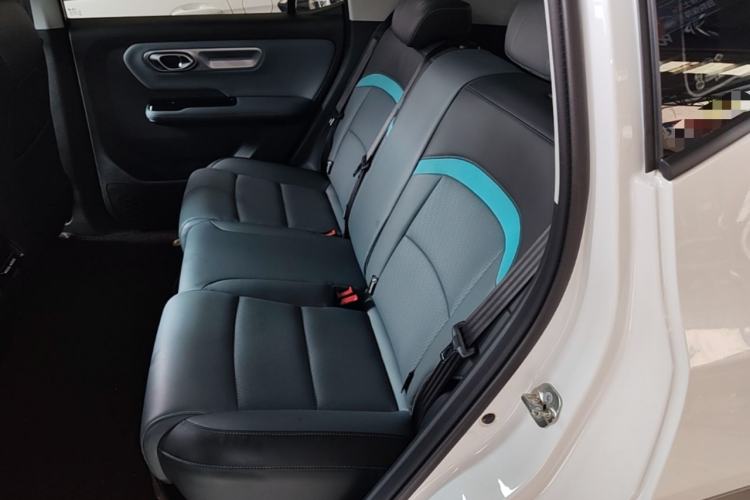 Used AION Y 2023 Plus 510 Smart Edition Left Rear Seat