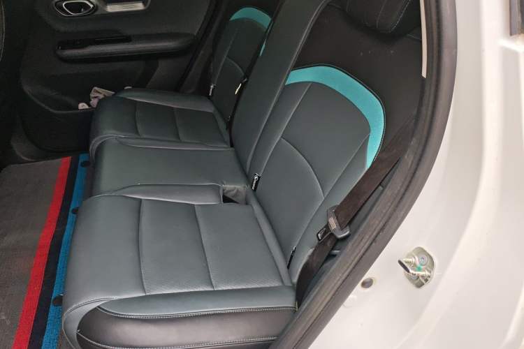 Used AION Y 2023 Plus 510 Smart Edition Left Rear Seat