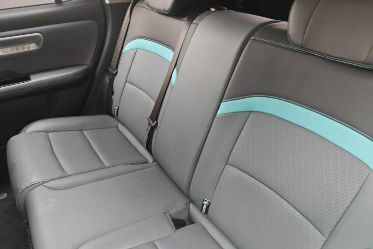 Used AION Y 2023 Plus 610 Smart Edition Ternary Lithium Left Rear Seat