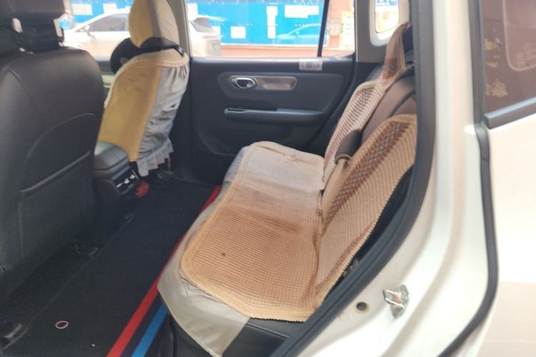 Used AION Y 2023 Plus 510 Smart Edition Left Rear Seat