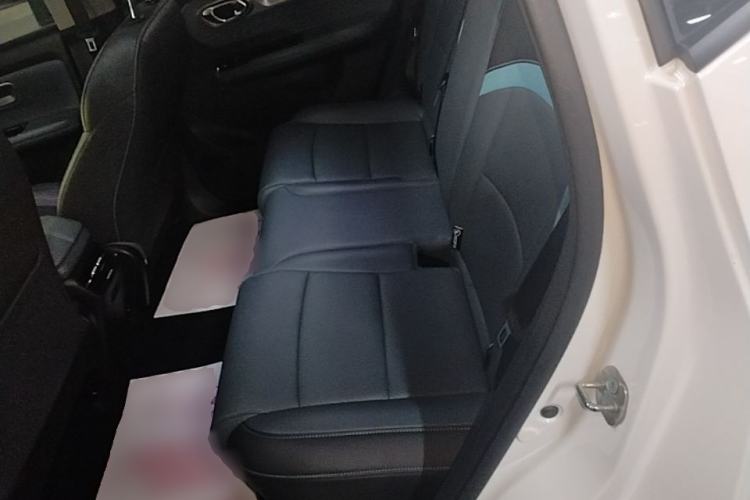 Used AION Y 2023 Younger Star Edition Left Rear Seat