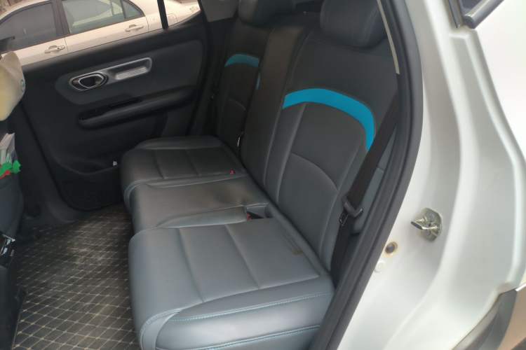 Used AION Y 2023 Plus 510 Enjoy Edition Left Rear Seat