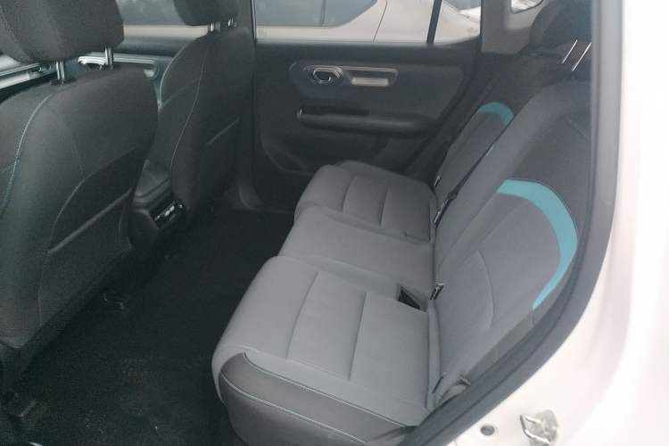 Used AION Y 2023 Plus 510 Enjoy Edition Left Rear Seat
