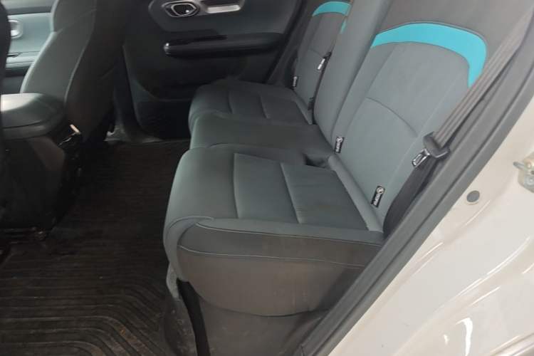 Used AION Y 2023 Plus 510 Enjoy Edition Left Rear Seat