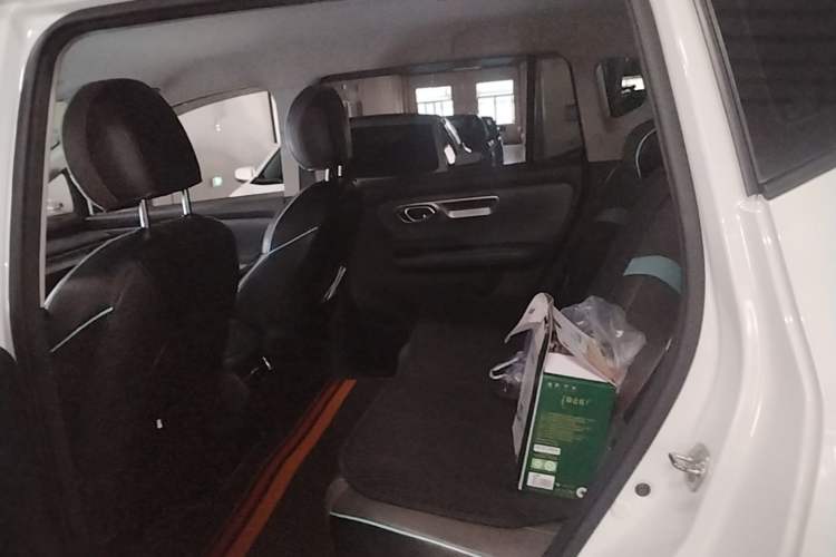 Used AION Y 2023 Plus 510 Enjoy Edition Left Rear Seat