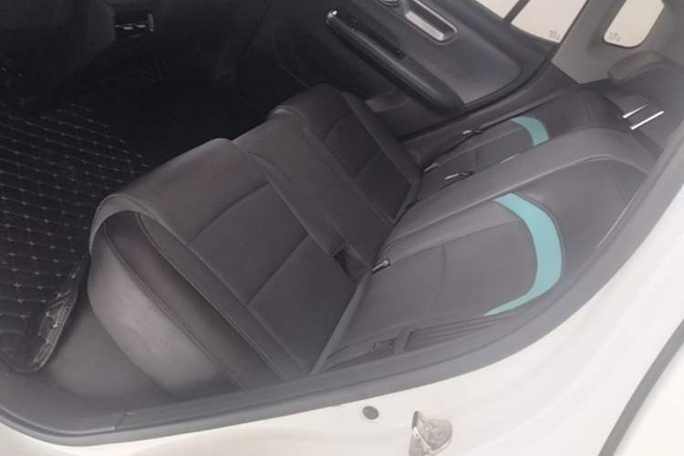Used AION Y 2023 Plus 510 Smart Edition Left Rear Seat