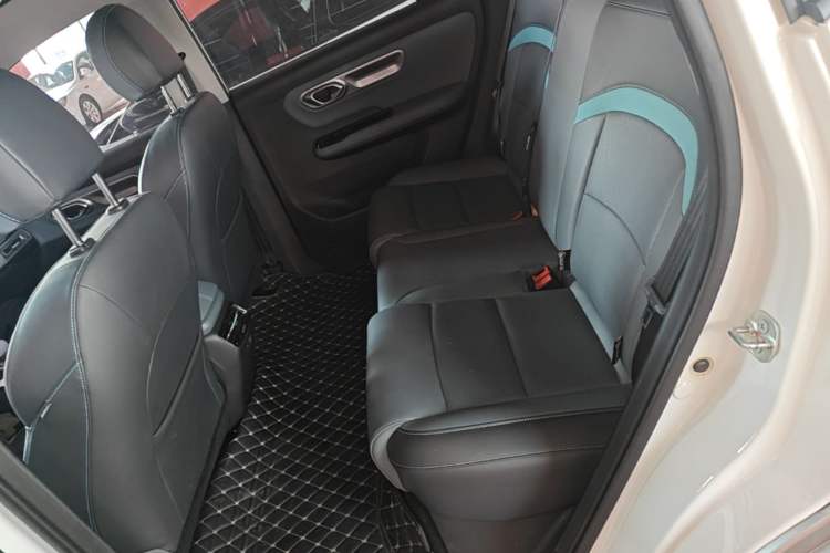 Used AION Y 2023 Plus 510 Smart Edition Left Rear Seat