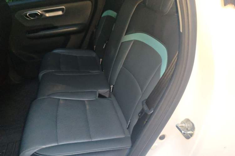 Used AION Y 2023 Younger Star Edition Left Rear Seat