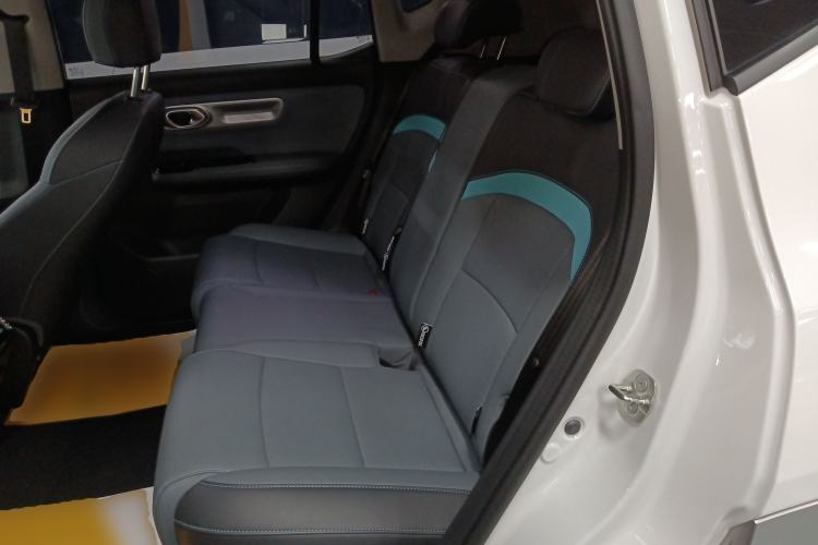 Used AION Y 2023 Plus 510 Smart Edition Left Rear Seat