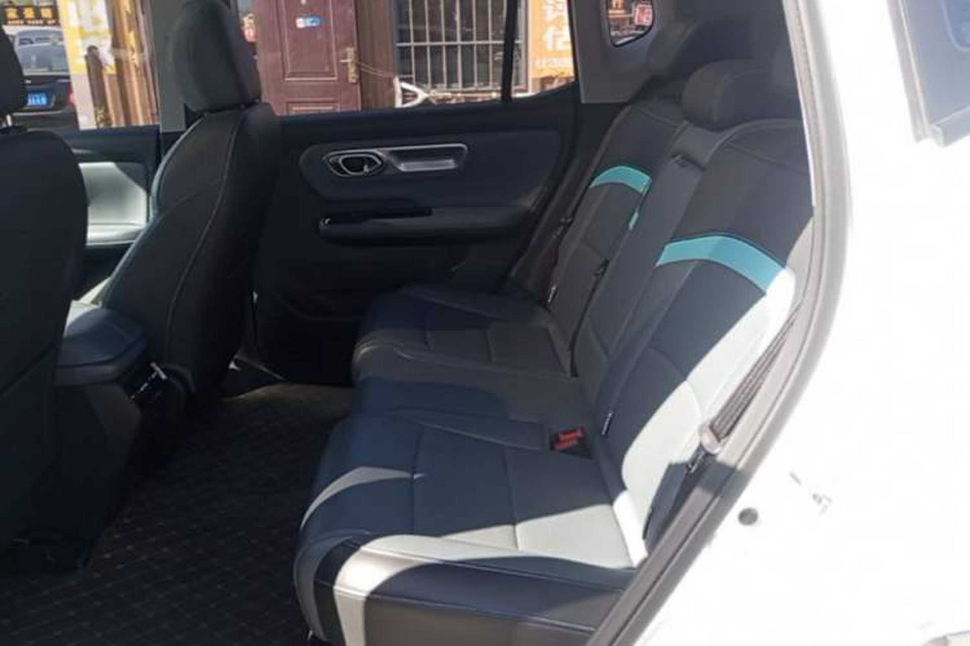 Used AION Y 2023 Plus 510 Tech Edition Left Rear Seat