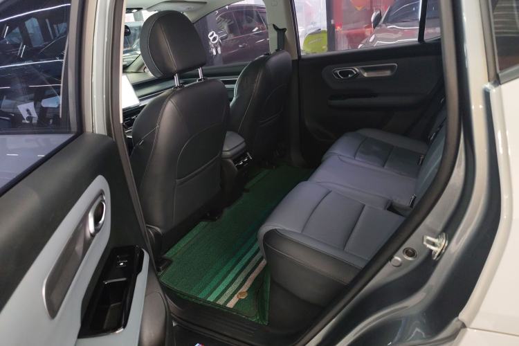 Used AION Y 2023 Plus 510 Smart Edition Left Rear Seat