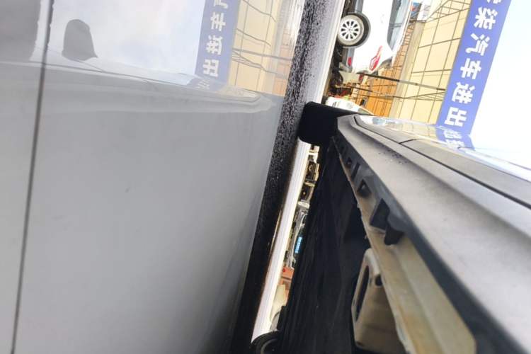Used AION Y 2023 Plus 610 Smart Edition Ternary Lithium Left Side Sill