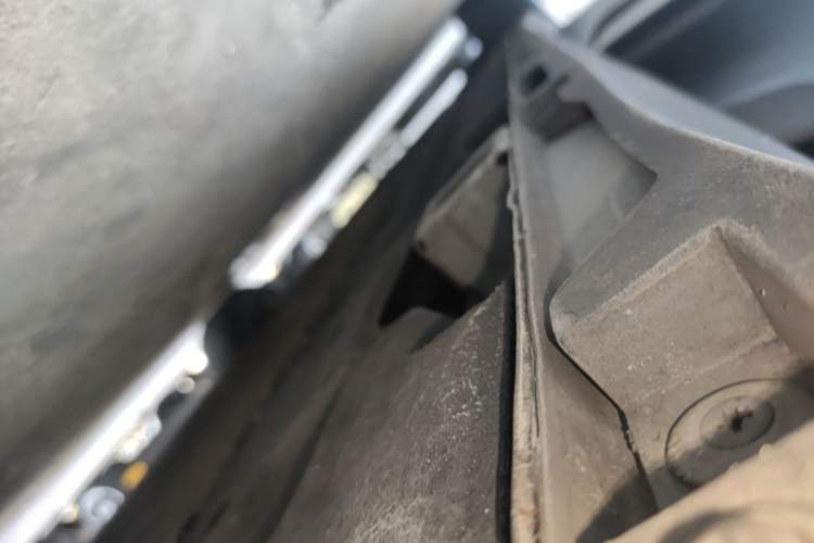 Used AION Y 2023 Plus 510 Enjoy Edition Left Side Sill