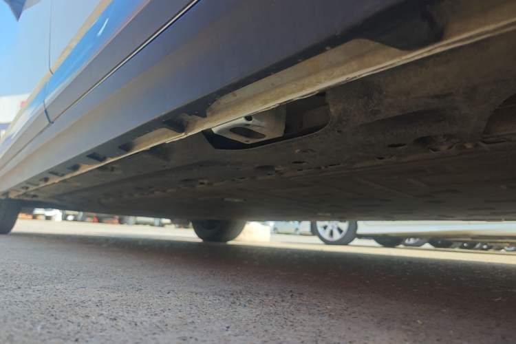 Used AION Y 2023 Plus 510 Enjoy Edition Left Side Sill