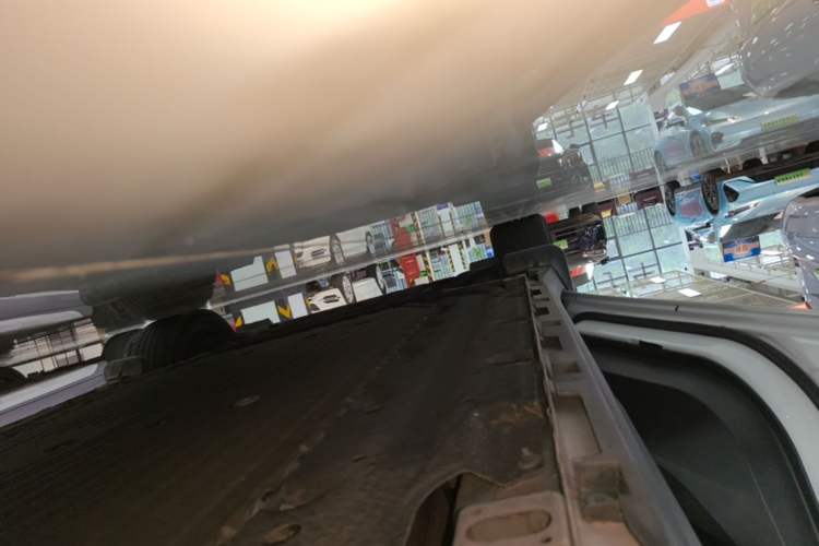 Used AION Y 2023 Younger Left Side Sill