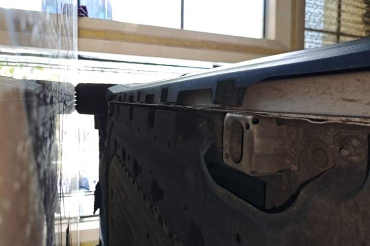 Used AION Y 2023 Younger Left Side Sill