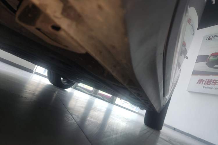 Used AION Y 2023 Plus 510 Tech Edition Left Side Sill