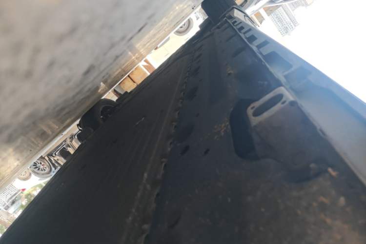 Used AION Y 2023 Younger Left Side Sill