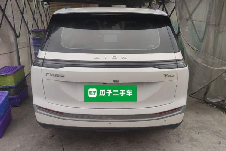 Used AION Y 2023 Younger Star Edition Rear