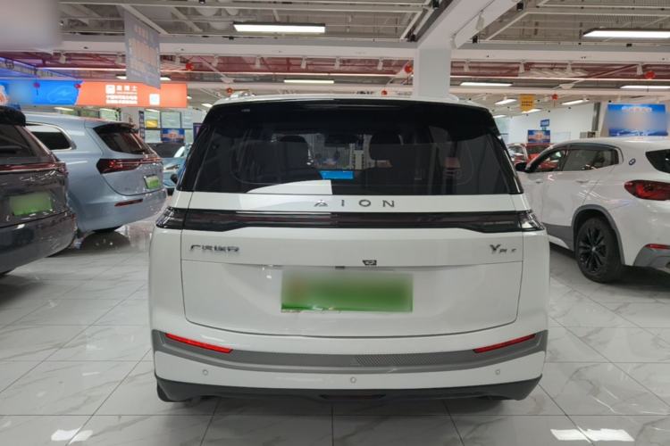 Used AION Y 2023 Younger Rear