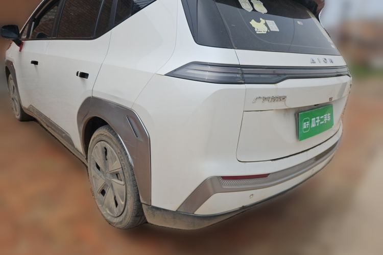 Used AION Y 2023 Plus 510 Enjoy Edition Rear Left 45 Deg