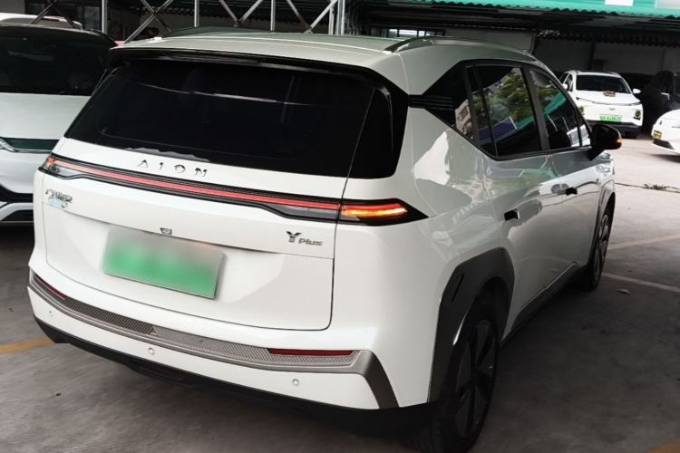 Used AION Y 2023 Plus 510 Enjoy Edition Rear Right 45 Deg