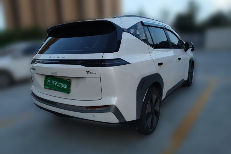 Used AION Y 2023 Plus 610 Enjoy Edition Rear Right 45 Deg