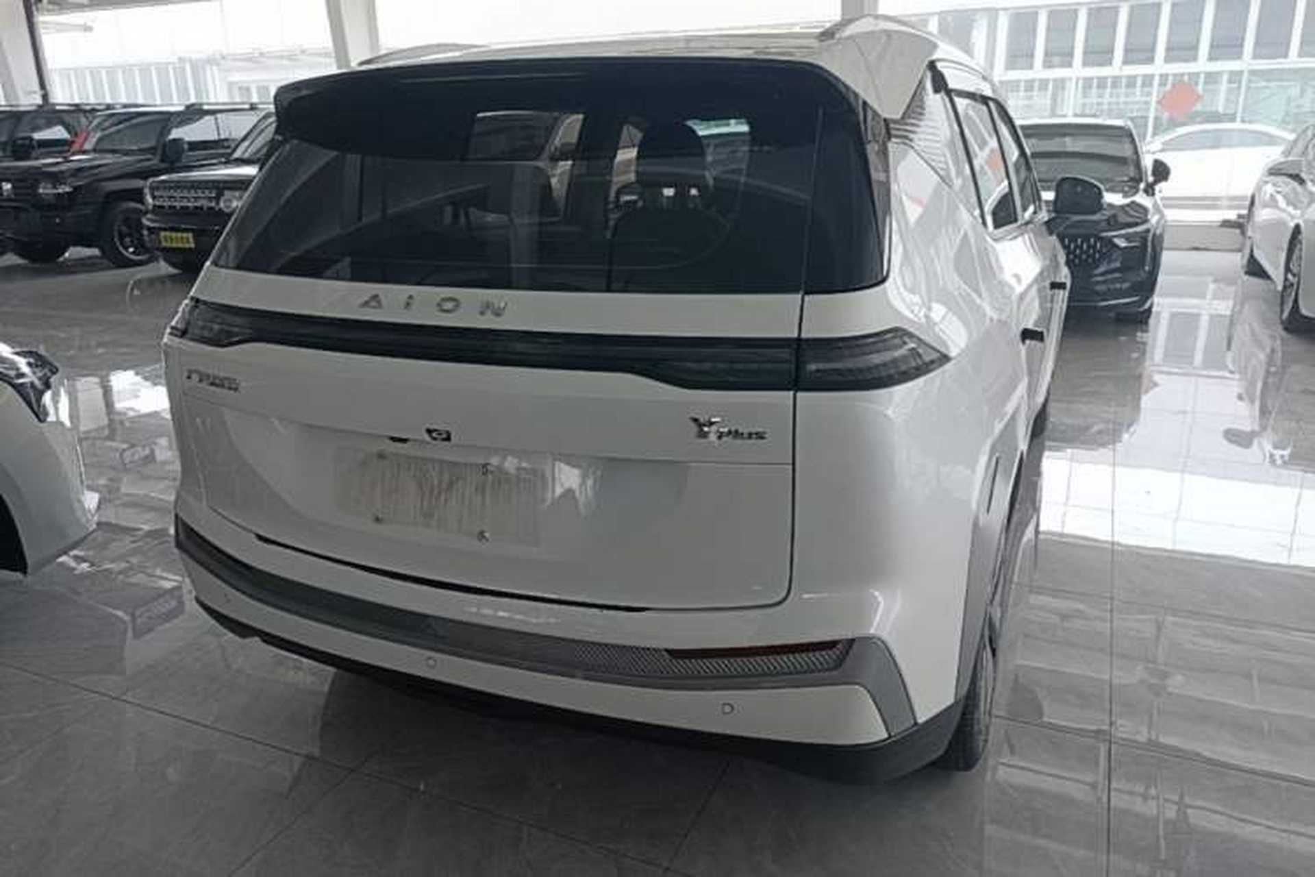 Used AION Y 2023 Plus 510 Enjoy Edition Rear Right 45 Deg