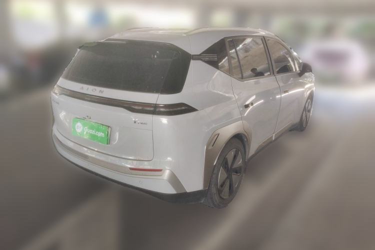 Used AION Y 2023 Plus 510 Enjoy Edition Rear Right 45 Deg