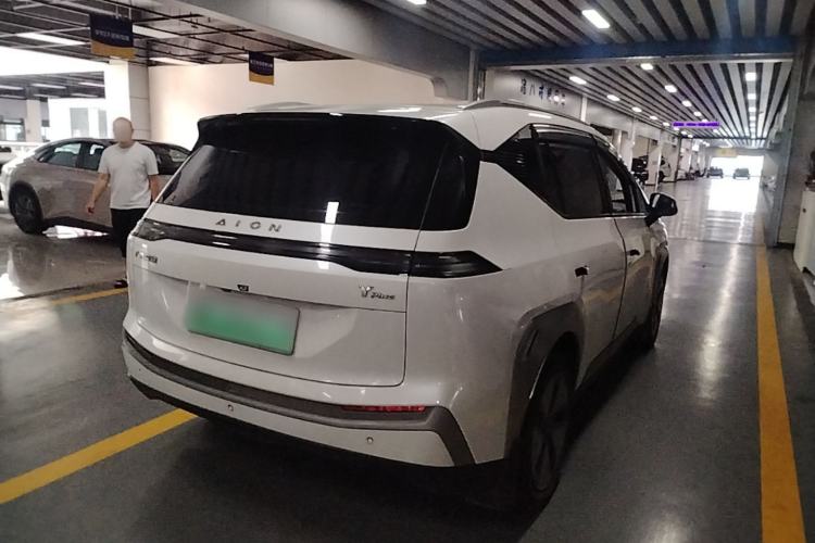 Used AION Y 2023 Plus 510 Enjoy Edition Rear Right 45 Deg