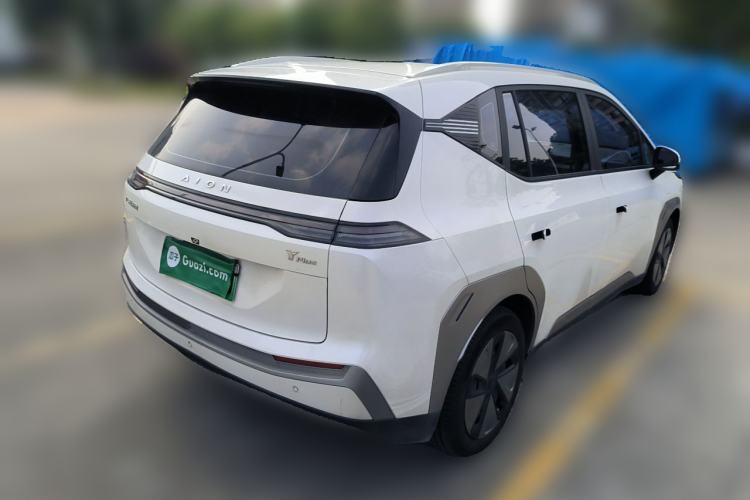Used AION Y 2023 Plus 510 Enjoy Edition Rear Right 45 Deg