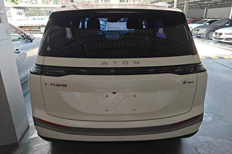 Used AION Y 2023 Younger Star Edition Rear